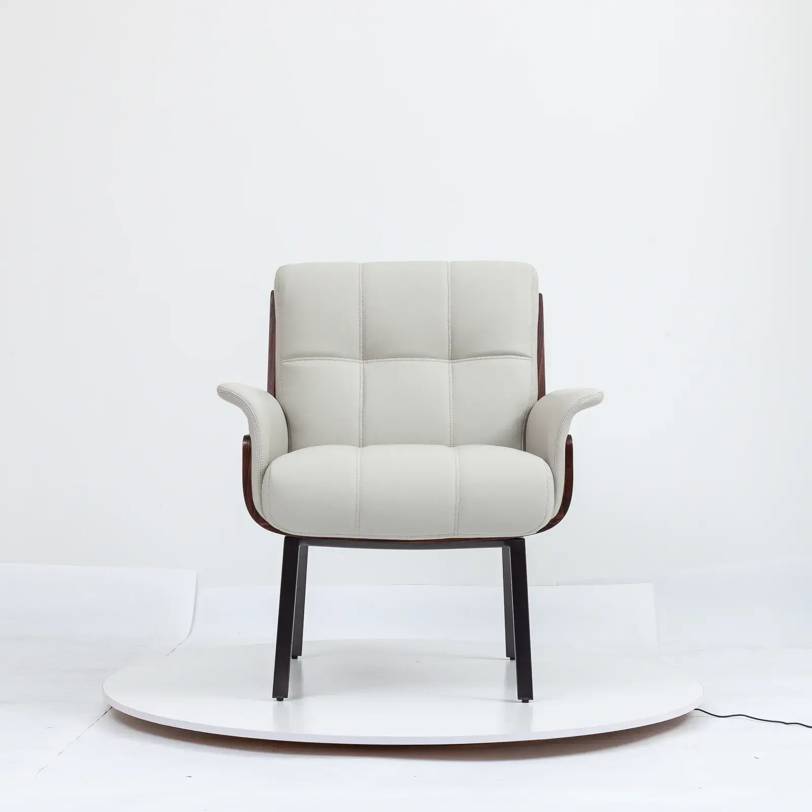 SAR01 Leather Armchair