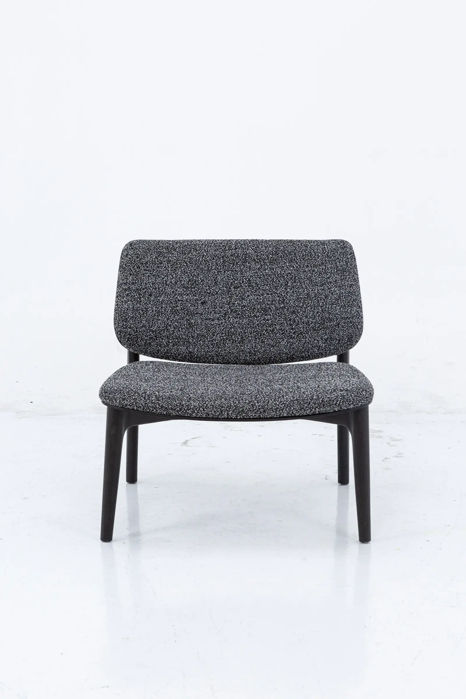 SAR03 Fabric Armchair