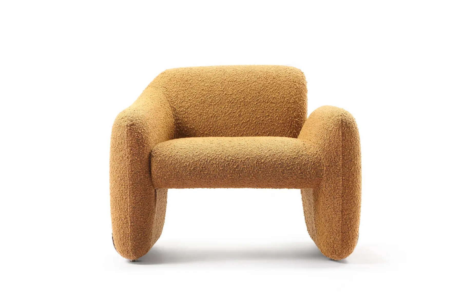 ZAC0012B Leather Armchair — detail view