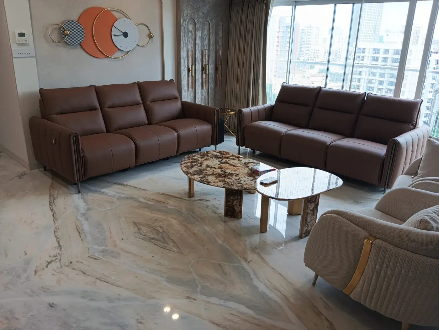 Dhaval Chokshi — Living Area — photo 1